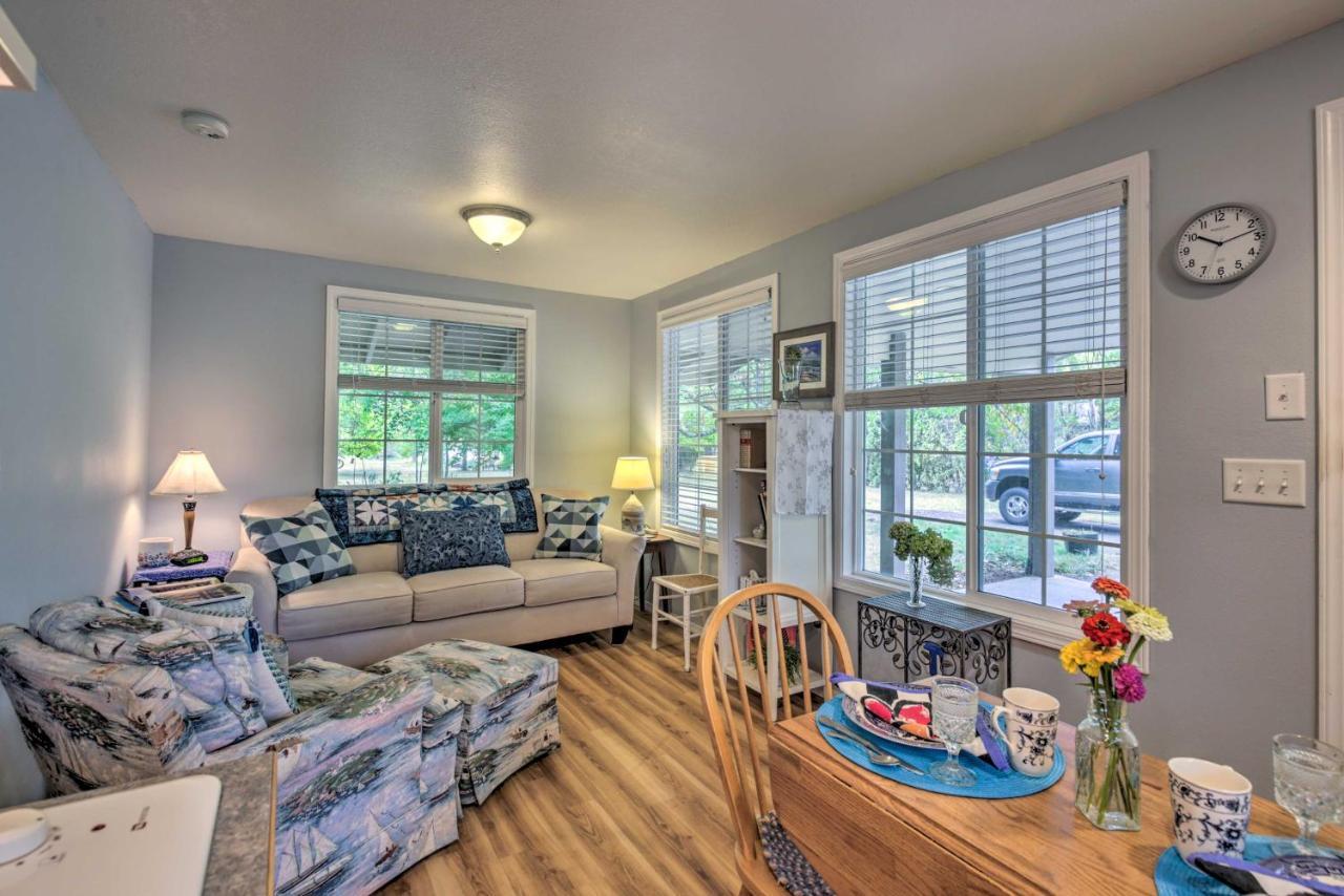 Cozy Cottage On Flower Farm With Baker Creek Views! McMinnville Exterior foto